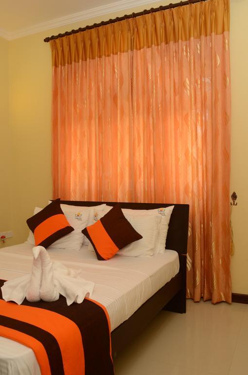 Lovely Villa Negombo Ettukala Exterior foto